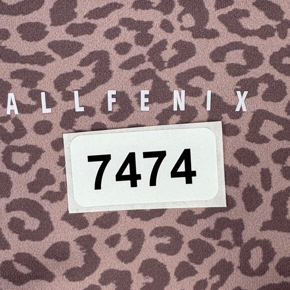 All Fenix x Anthropologie Pink Leopard High Rise 7/8 Ankle Leggings Size Medium - Picture 10 of 10